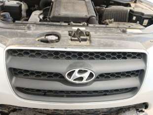 Recambio de rejilla delantera para hyundai santa fé ii (cm) 2005-2015 2.2 crdi referencia OEM IAM   