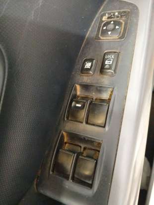 Recambio de mando elevalunas delantero izquierdo para mitsubishi outlander ii (cw_w) 2006-2012 2.0 di-d (cw8w) referencia OEM IA