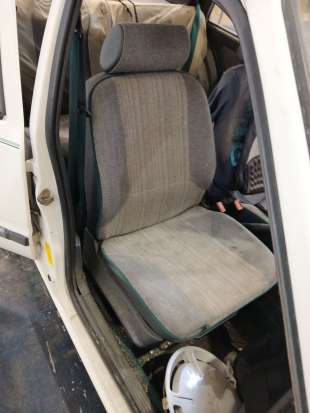 Recambio de asiento delantero derecho para peugeot 309 ii (3c, 3a) 1989-1993 1.4 referencia OEM IAM   