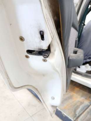 Recambio de cerradura puerta trasera izquierda para peugeot 309 ii (3c, 3a) 1989-1993 1.4 referencia OEM IAM   