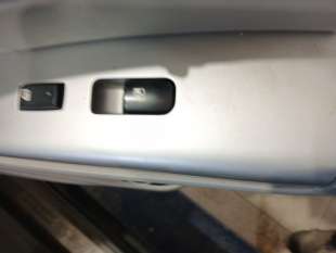 Recambio de mando elevalunas delantero derecho para hyundai santa fé ii (cm) 2005-2015 2.2 crdi gls 4x4 referencia OEM IAM   