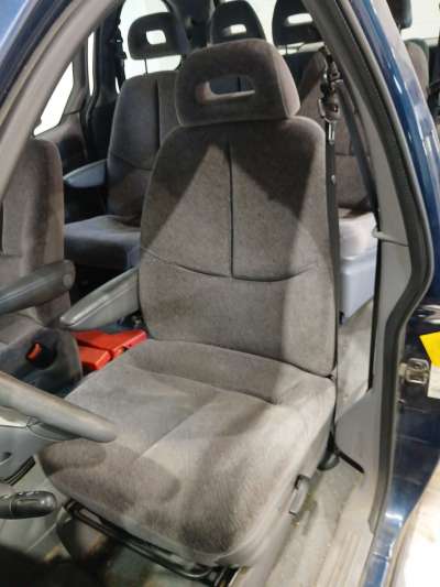 Recambio de asiento delantero izquierdo para chrysler voyager (gs) 1995-2001 2.4 referencia OEM IAM   