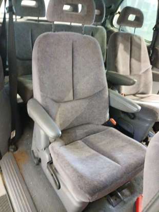 Recambio de asientos trasero derecho para chrysler voyager (gs) 1995-2001 2.4 referencia OEM IAM   