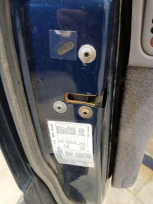 Recambio de cerradura puerta delantera izquierda para chrysler voyager (gs) 1995-2001 2.4 referencia OEM IAM   