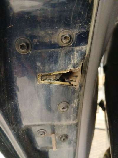 Recambio de cerradura puerta trasera izquierda para chrysler voyager (gs) 1995-2001 2.4 referencia OEM IAM   