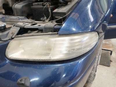 Recambio de faro izquierdo para chrysler voyager (gs) 1995-2001 2.4 referencia OEM IAM   