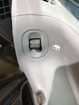 Recambio de mando elevalunas delantero derecho para chrysler voyager (gs) 1995-2001 2.4 referencia OEM IAM   