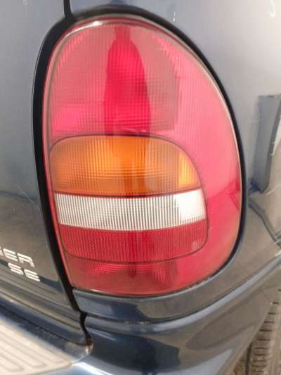 Recambio de piloto trasero derecho para chrysler voyager (gs) 1995-2001 2.4 referencia OEM IAM   