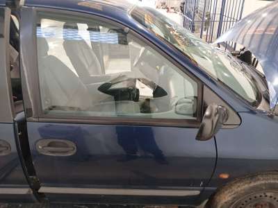 Recambio de puerta delantera derecha para chrysler voyager (gs) 1995-2001 2.4 referencia OEM IAM   