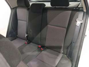 Recambio de asiento trasero medio para toyota corolla (_e12_) 2001-2007 1.4 d (nde120_) referencia OEM IAM   