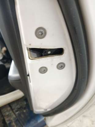 Recambio de cerradura puerta trasera derecha para toyota corolla (_e12_) 2001-2007 1.4 d (nde120_) referencia OEM IAM   