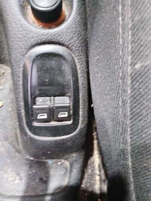 Recambio de mando elevalunas delantero izquierdo para peugeot 206 hatchback (2a/c) 1998-2012 1.4 i referencia OEM IAM   