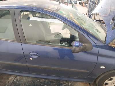 Recambio de puerta delantera derecha para peugeot 206 hatchback (2a/c) 1998-2012 1.4 i referencia OEM IAM   