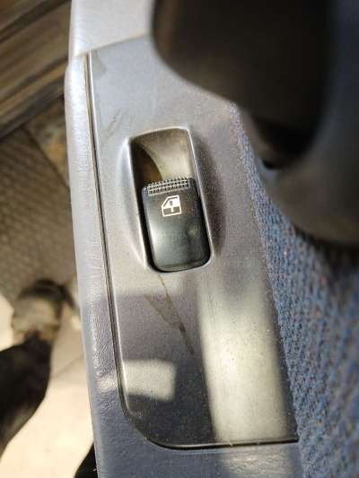 Recambio de mando elevalunas trasero derecho para hyundai matrix (fc) 2001-2010 1.5 crdi referencia OEM IAM   