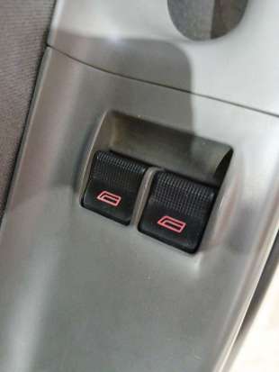 Recambio de mando elevalunas delantero izquierdo para audi a4 b5 (8d2) 1994-2001 1.9 tdi referencia OEM IAM   