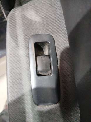 Recambio de mando elevalunas delantero derecho para nissan qashqai i (j10, nj10) 2006-2014 1.5 dci referencia OEM IAM   