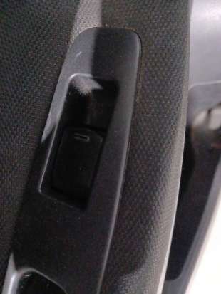 Recambio de mando elevalunas trasero izquierdo para nissan qashqai i (j10, nj10) 2006-2014 1.5 dci referencia OEM IAM   