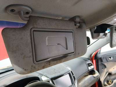 Recambio de parasol izquierdo para ssangyong tivoli 2015- 1.6 xdi 160 referencia OEM IAM 7611035100LBH  