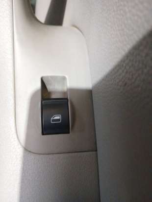 Recambio de mando elevalunas trasero derecho para audi a4 b7 (8ec) 2004-2008 2.0 tdi referencia OEM IAM   