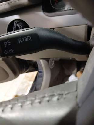 Recambio de mando intermitentes para audi a4 b7 (8ec) 2004-2008 2.0 tdi referencia OEM IAM   