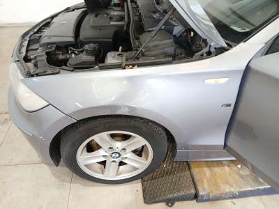 Recambio de aleta delantera izquierda para bmw 1 (e87) 2003-2013 120 d referencia OEM IAM   