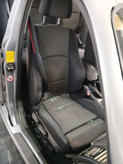 Recambio de asiento delantero derecho para bmw 1 (e87) 2003-2013 120 d referencia OEM IAM   