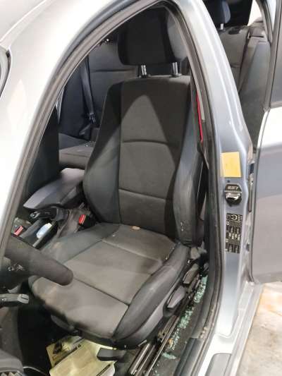 Recambio de asiento delantero izquierdo para bmw 1 (e87) 2003-2013 120 d referencia OEM IAM   