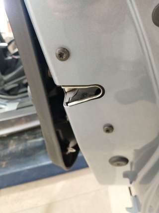 Recambio de cerradura puerta delantera derecha para bmw 1 (e87) 2003-2013 120 d referencia OEM IAM   
