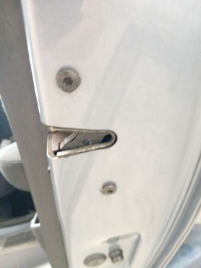 Recambio de cerradura puerta trasera derecha para bmw 1 (e87) 2003-2013 120 d referencia OEM IAM   