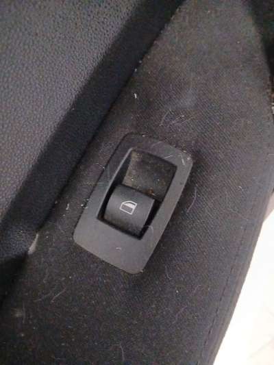 Recambio de mando elevalunas trasero izquierdo para bmw 1 (e87) 2003-2013 120 d referencia OEM IAM   