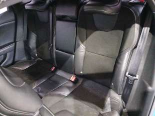 Recambio de asiento trasero para volvo v40 hatchback (525) 2012-2019 d3 referencia OEM IAM   
