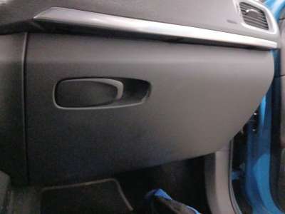 Recambio de guantera para volvo v40 hatchback (525) 2012-2019 d3 referencia OEM IAM   