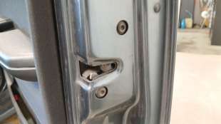Recambio de cerradura puerta delantera derecha para skoda fabia i (6y2) 1999-2008 1.9 sdi referencia OEM IAM   