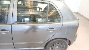 Recambio de puerta trasera izquierda para skoda fabia i (6y2) 1999-2008 1.9 sdi referencia OEM IAM   