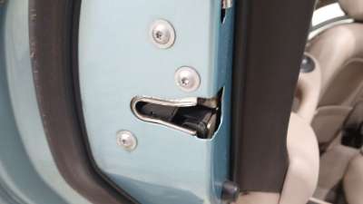 Recambio de cerradura puerta trasera izquierda para rover 75 (rj) 1999-2005 2.0 cdti referencia OEM IAM FQB100110  