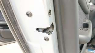 Recambio de cerradura puerta trasera izquierda para audi a6 c5 (4b2, 4b4) 1997-2005 2.5 tdi referencia OEM IAM   