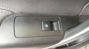 Recambio de mando elevalunas trasero izquierdo para opel insignia a sedán (g09) 2008-2017 2.0 cdti (69) referencia OEM IAM 13301