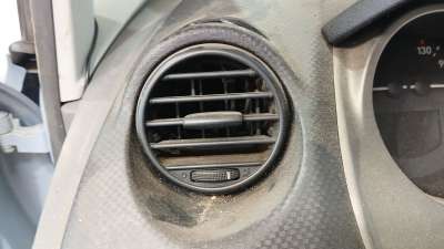 Recambio de rejilla aireadora para seat altea (5p1) 2004- 1.9 tdi referencia OEM IAM 5P18197941UQ  