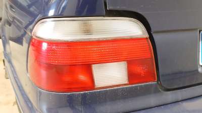 Recambio de piloto trasero izquierdo para bmw 5 (e39) 1995-2003 520 d referencia OEM IAM   