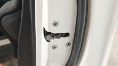 Recambio de cerradura puerta delantera derecha para nissan juke (f15) 2010- 1.2 dig-t referencia OEM IAM 80500BA60C  