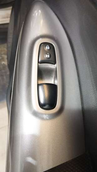 Recambio de mando elevalunas delantero derecho para nissan juke (f15) 2010- 1.2 dig-t referencia OEM IAM 254111KA5A  