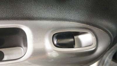 Recambio de mando elevalunas trasero izquierdo para nissan juke (f15) 2010- 1.2 dig-t referencia OEM IAM 254111KL5A  