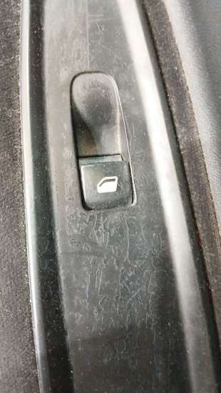 Recambio de mando elevalunas delantero derecho para citroën c4 i (lc_) 2004-2014 1.6 hdi referencia OEM IAM   