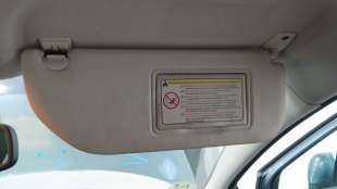 Recambio de parasol derecho para citroën c4 i (lc_) 2004-2014 1.6 hdi referencia OEM IAM 8143JF  