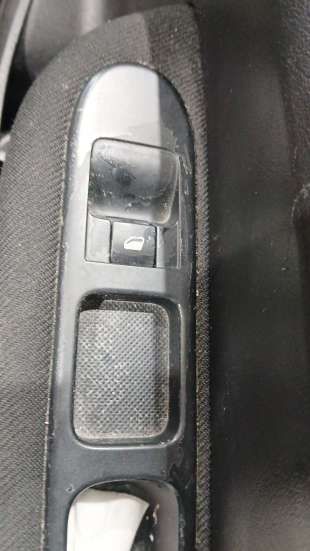 Recambio de mando elevalunas delantero derecho para peugeot 307 sw (3h) 2002-2009 1.6 hdi 110 referencia OEM IAM   