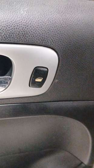 Recambio de mando elevalunas trasero izquierdo para peugeot 307 sw (3h) 2002-2009 1.6 hdi 110 referencia OEM IAM   