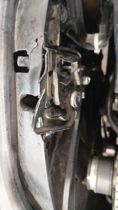 Recambio de cerradura capo para volkswagen passat b5.5 variant (3b6) 2000-2005 1.9 tdi referencia OEM IAM   