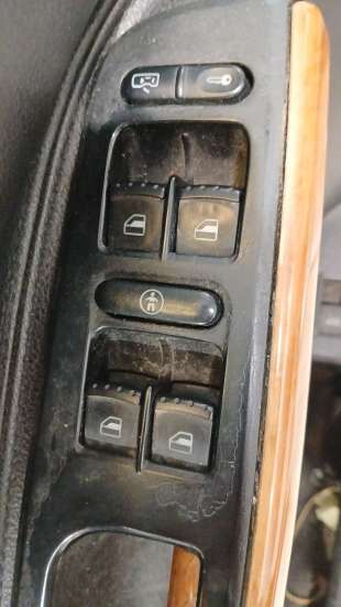 Recambio de mando elevalunas delantero izquierdo para volkswagen passat b5.5 variant (3b6) 2000-2005 1.9 tdi referencia OEM IAM 