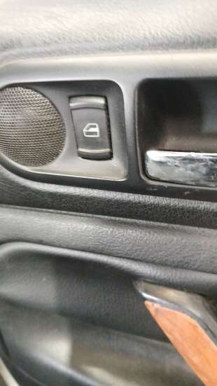 Recambio de mando elevalunas trasero derecho para volkswagen passat b5.5 variant (3b6) 2000-2005 1.9 tdi referencia OEM IAM   
