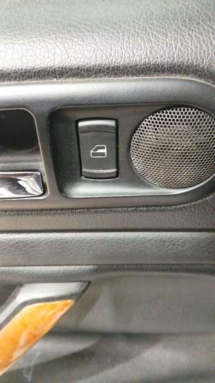 Recambio de mando elevalunas trasero izquierdo para volkswagen passat b5.5 variant (3b6) 2000-2005 1.9 tdi referencia OEM IAM   